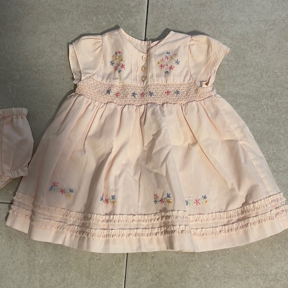 Chloe Louise Smocked Embroidered Floral Dress Size 3-6 Months